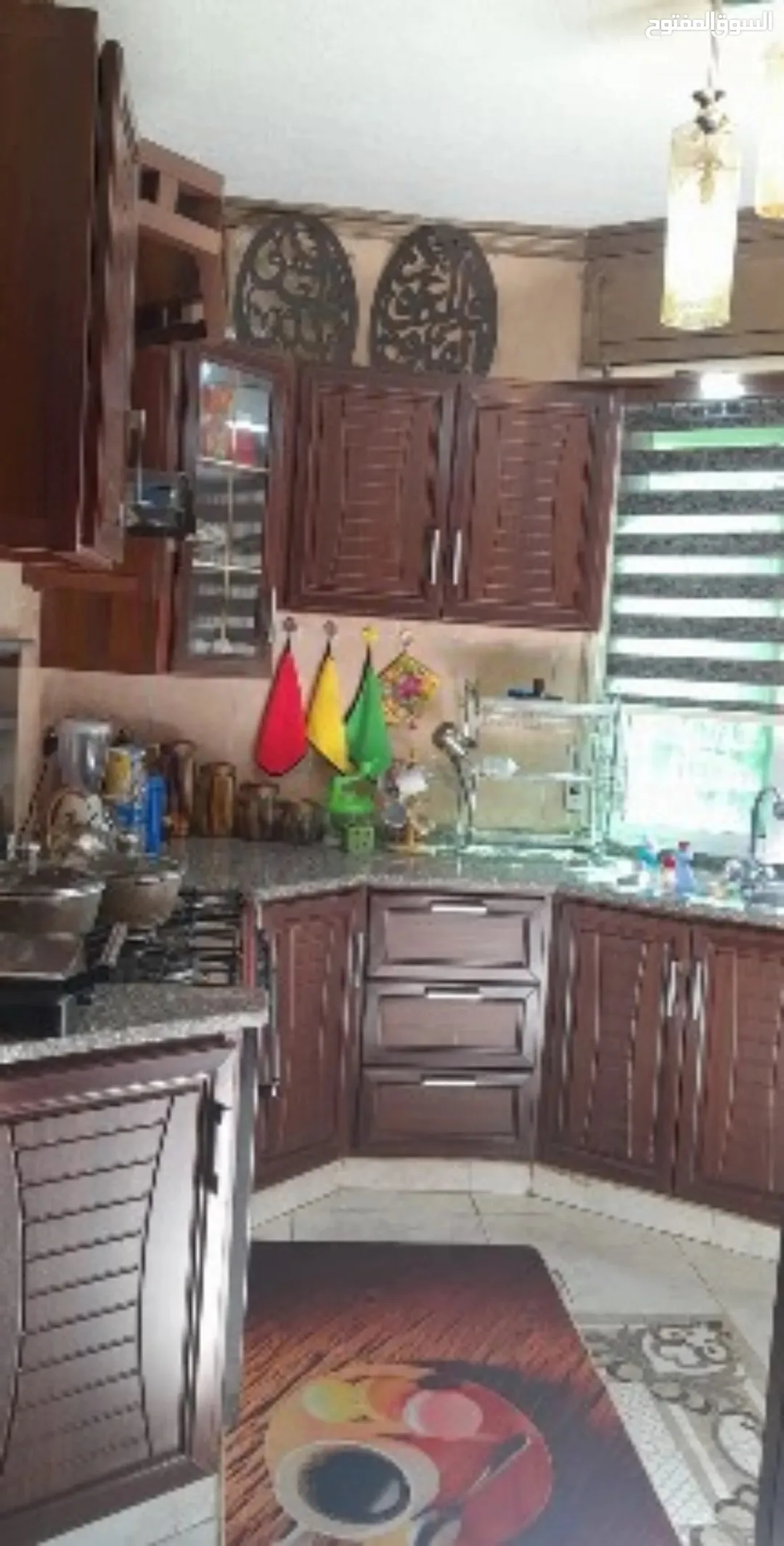 شقه للبيع الموقع ضاحيه الامير حسن خلف مسجد فخري