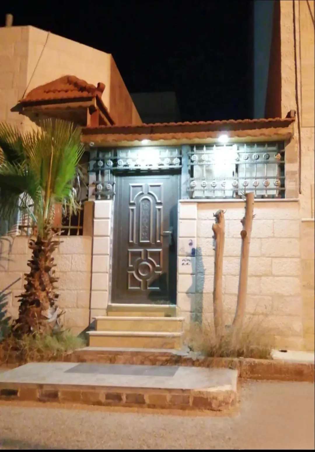 بيت مستقل للبيع في جبل طارق