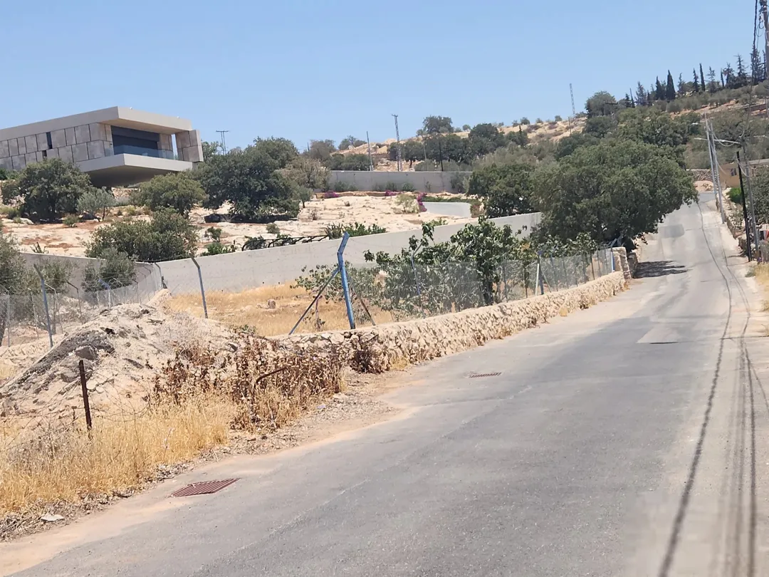 شقة فاخرة في بدر الجديدة عمان الغربية حي الاميرات الرقيقة