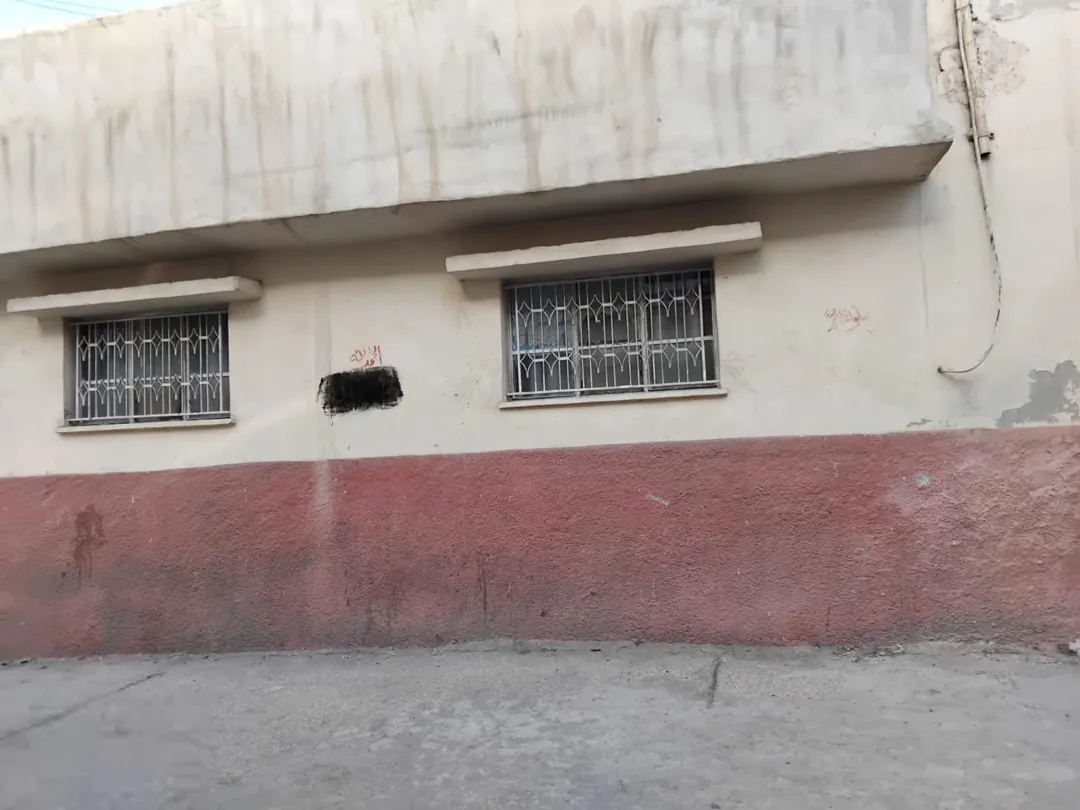 منزل للبيع في موقع استراتيجي على شارع عين جالوت الرئيسي – مخيم الحسين