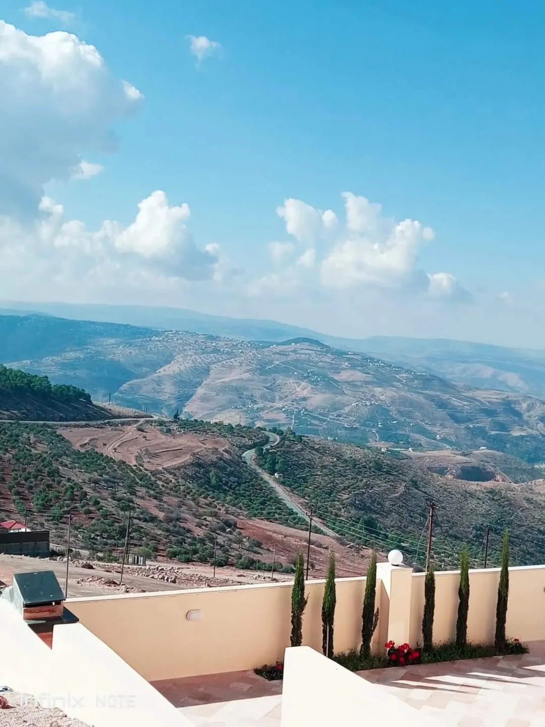 شقة فاخرة في جرش عنيبة حوض أبو الرمل اسكان المهندسين
