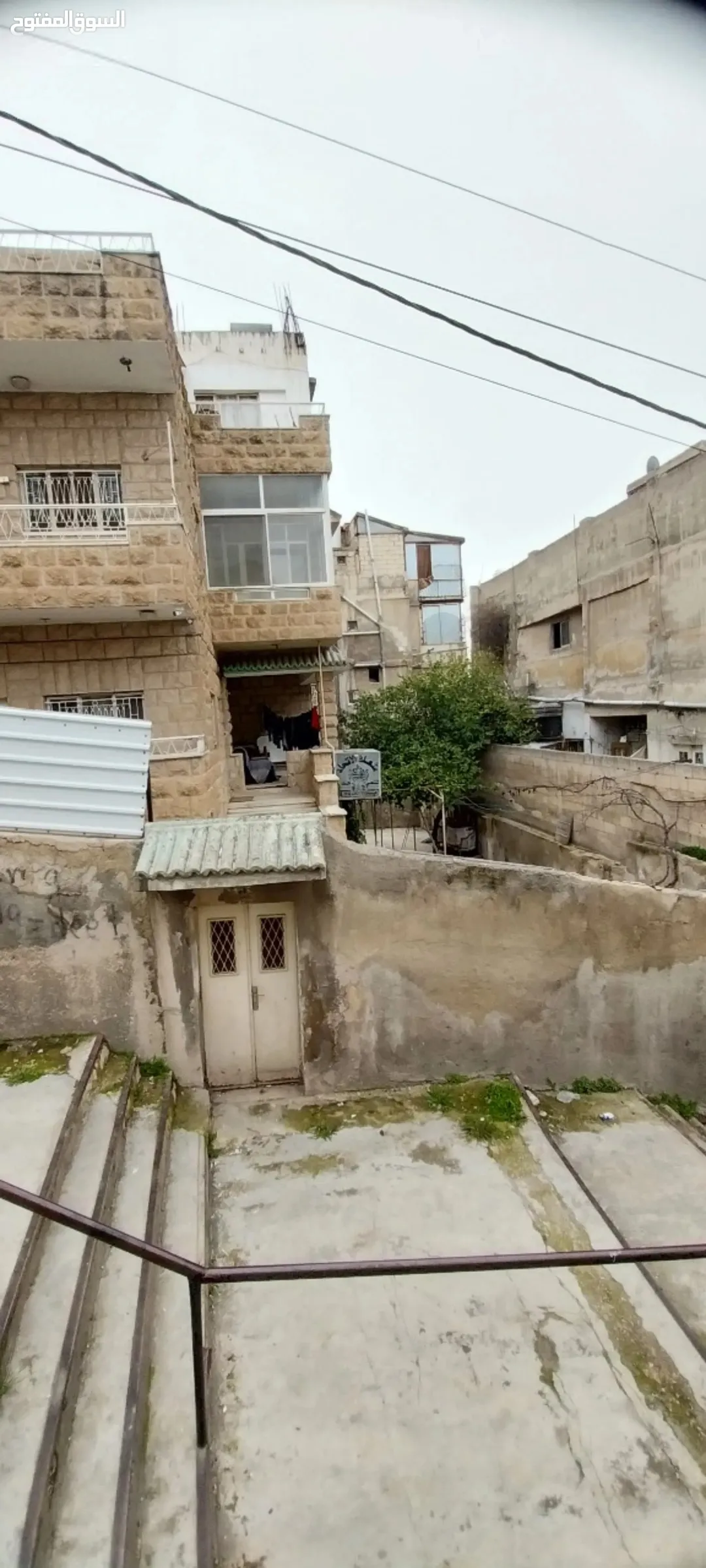 شقة سكنية للبيع في عمان الشرقية قابل للتفاوض