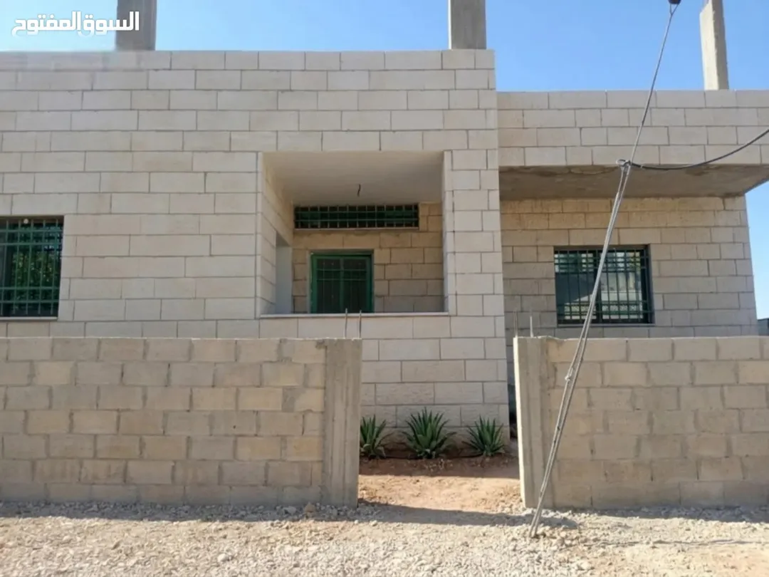 بيت للبيع السلط – عين الباشا
