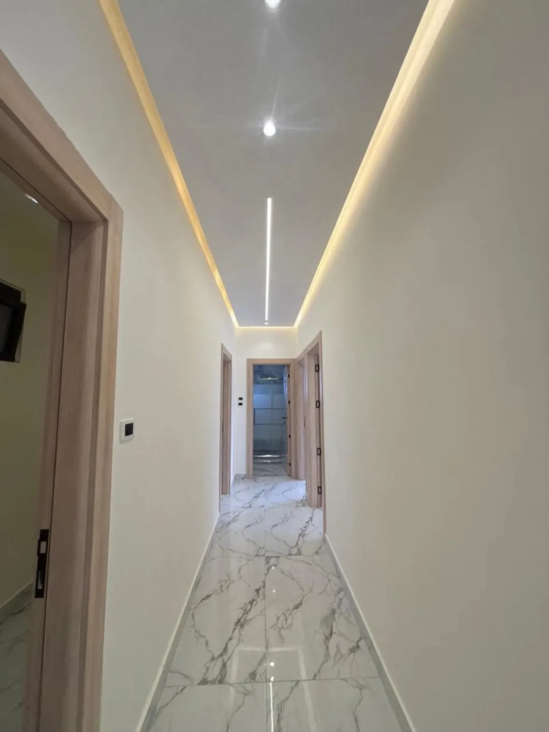 شقق سكنية فاخرة تطل على حي الصحافة