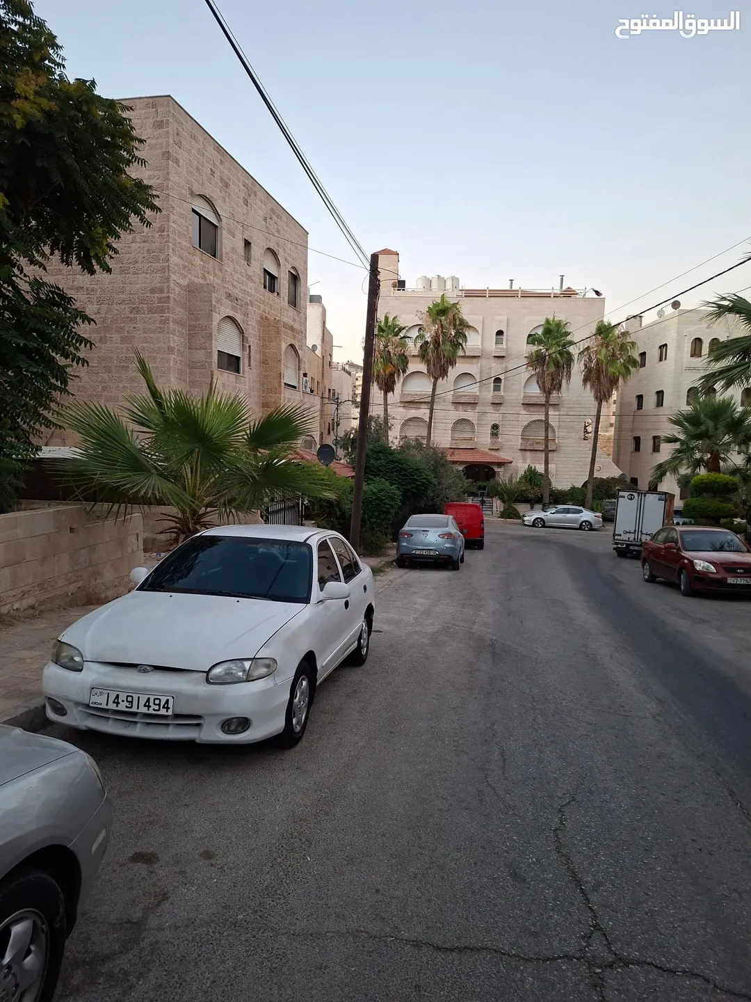 شقة للبيع جبل الحسين