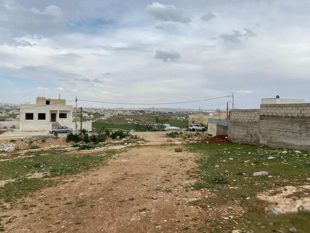 أرض سكنية مميزة للبيع في جاوا بإطلالة بانورامية