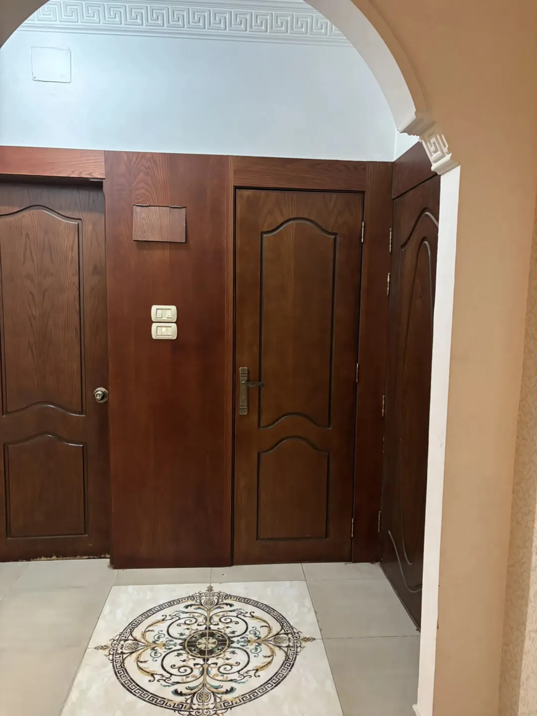 شقة للبيع في منطقة الجاردنز – عمان