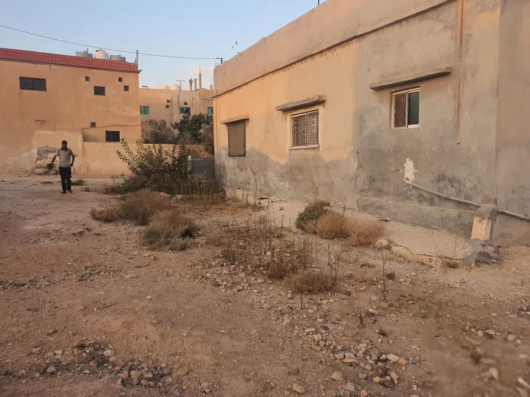 بيت للبيع روضه الاميره بسمه