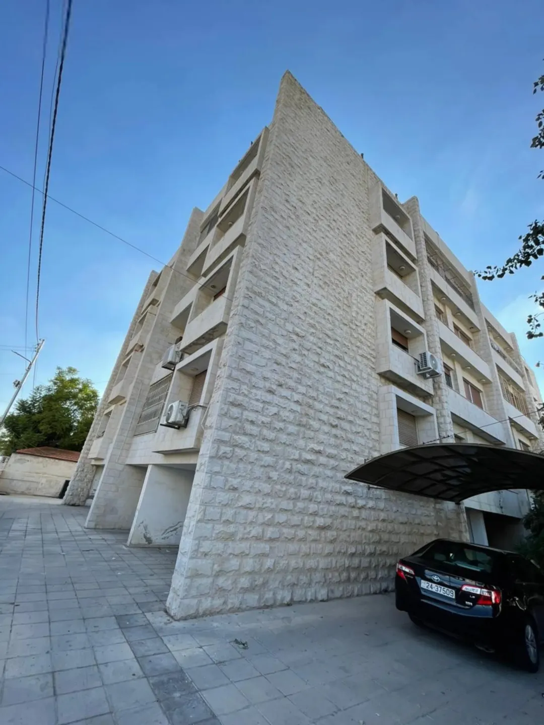 شقة للبيع في الجبيهة – ضاحية الروضة