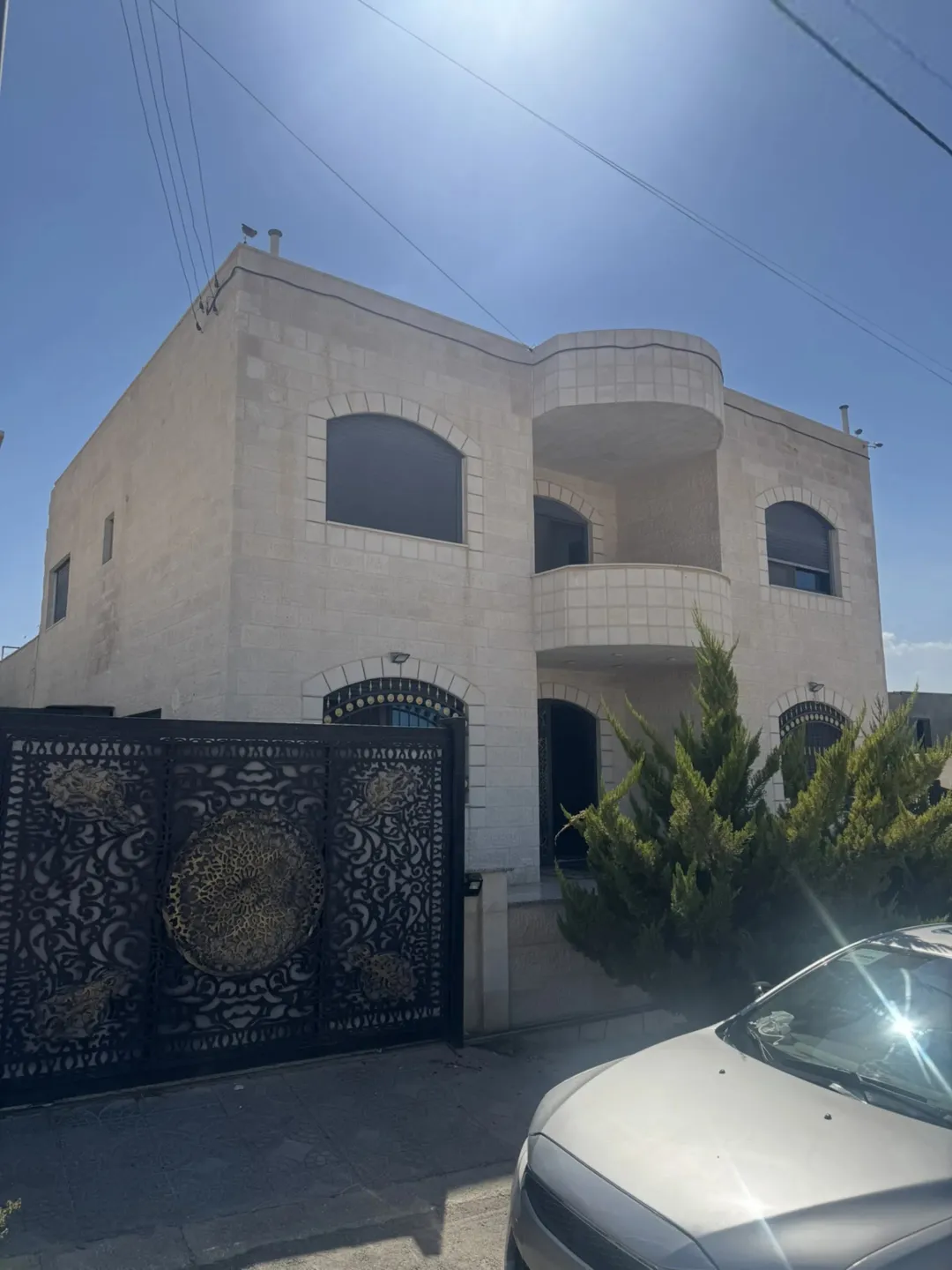 فيلا فاخرة للبيع في ماركا الجنوبية – عمان