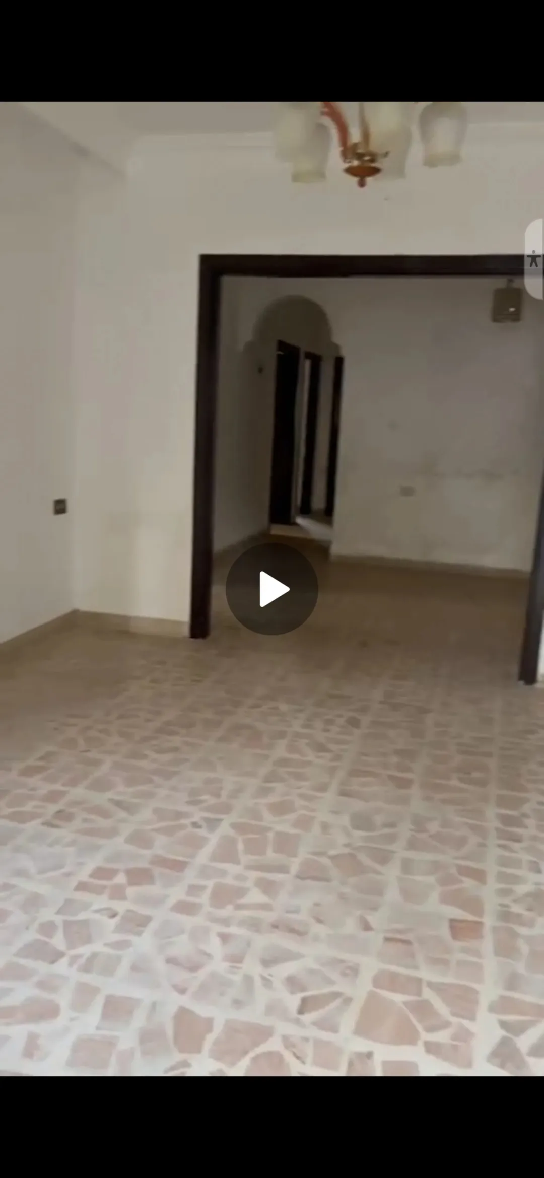شقة أرضية بنظام شبه مستقل للبيع