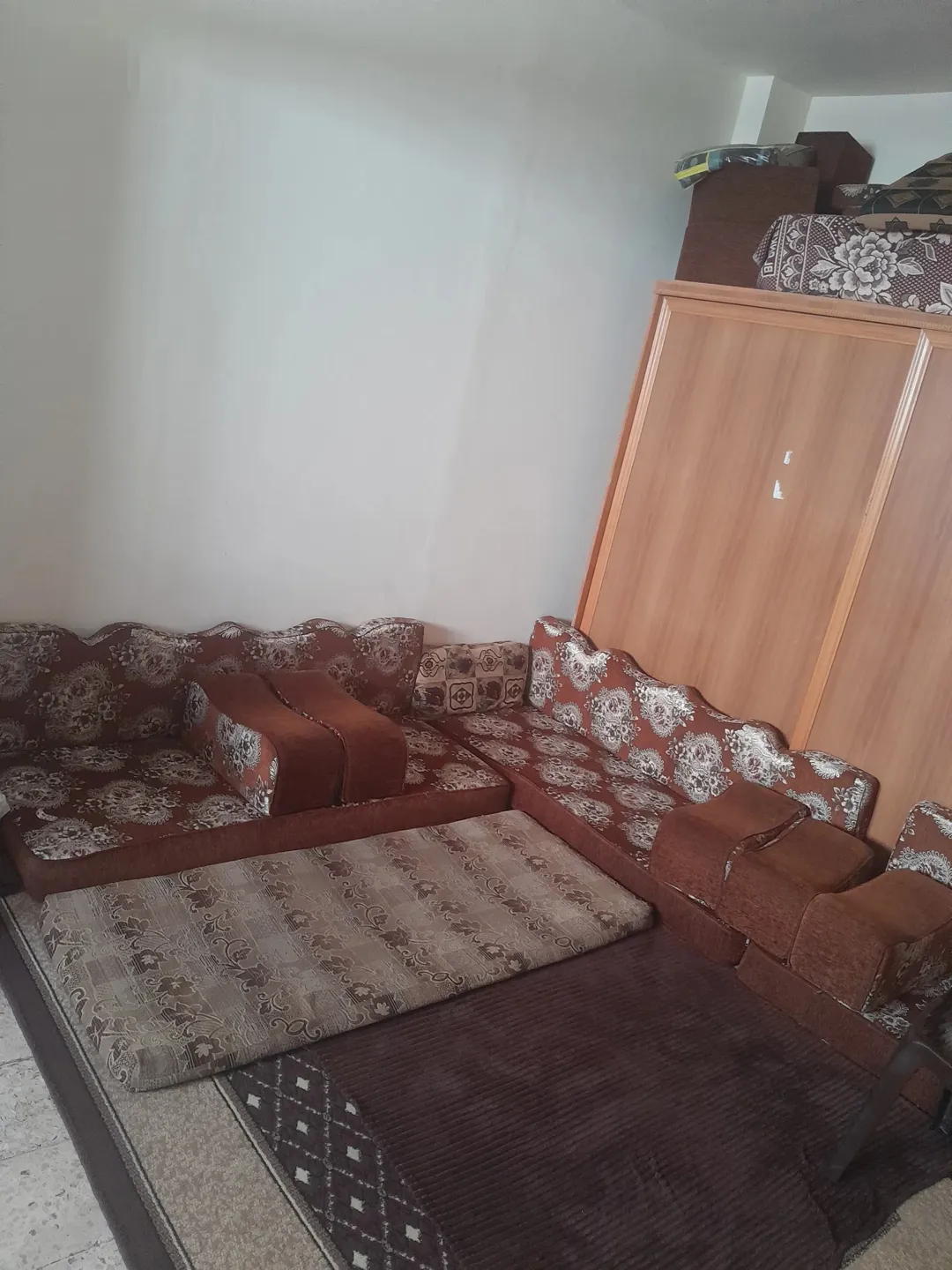 بيت نصف وحدة للبيع في منطقة الوحدات – عمان