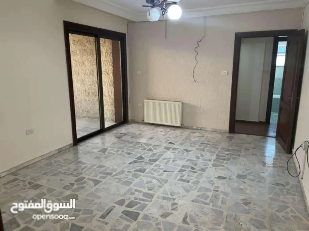 شقة للبيع موقع شارع مكة خلف ابو الدهب