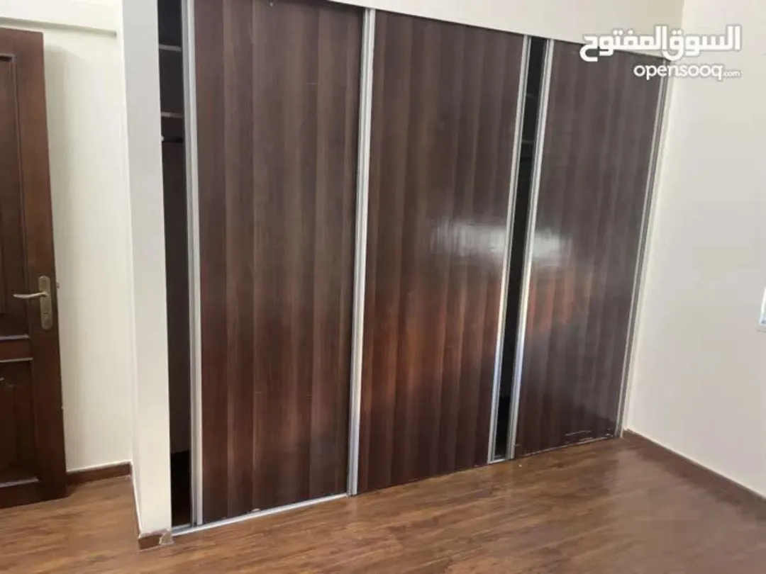 شقة للبيع موقع شارع مكة خلف ابو الدهب