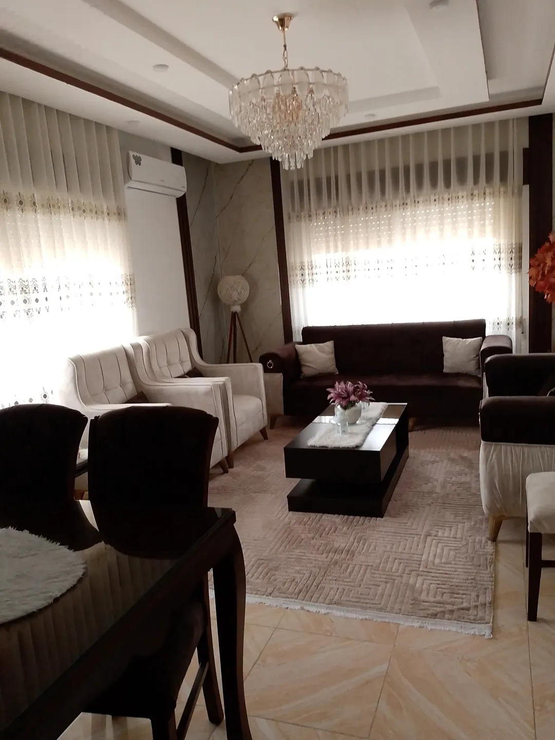 شقة للبيع في عمارتنا الدور الرابع قريبة من الخدمات ومؤسسة التدريب المهنية