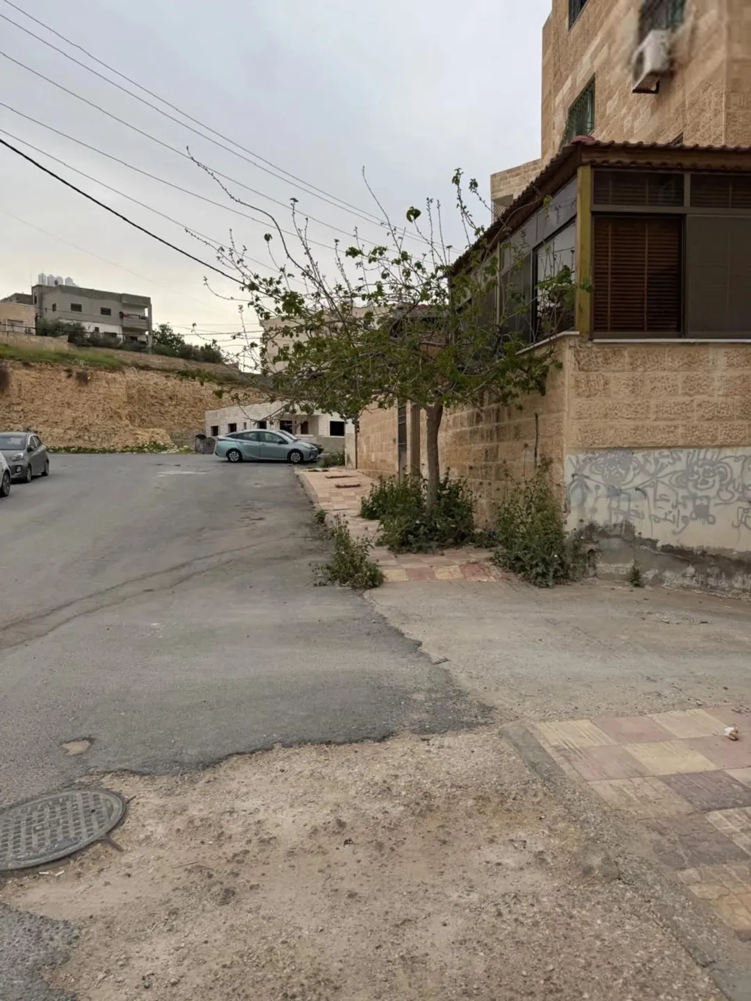 شقة للبيع في ام نوارة منطقة متميزة