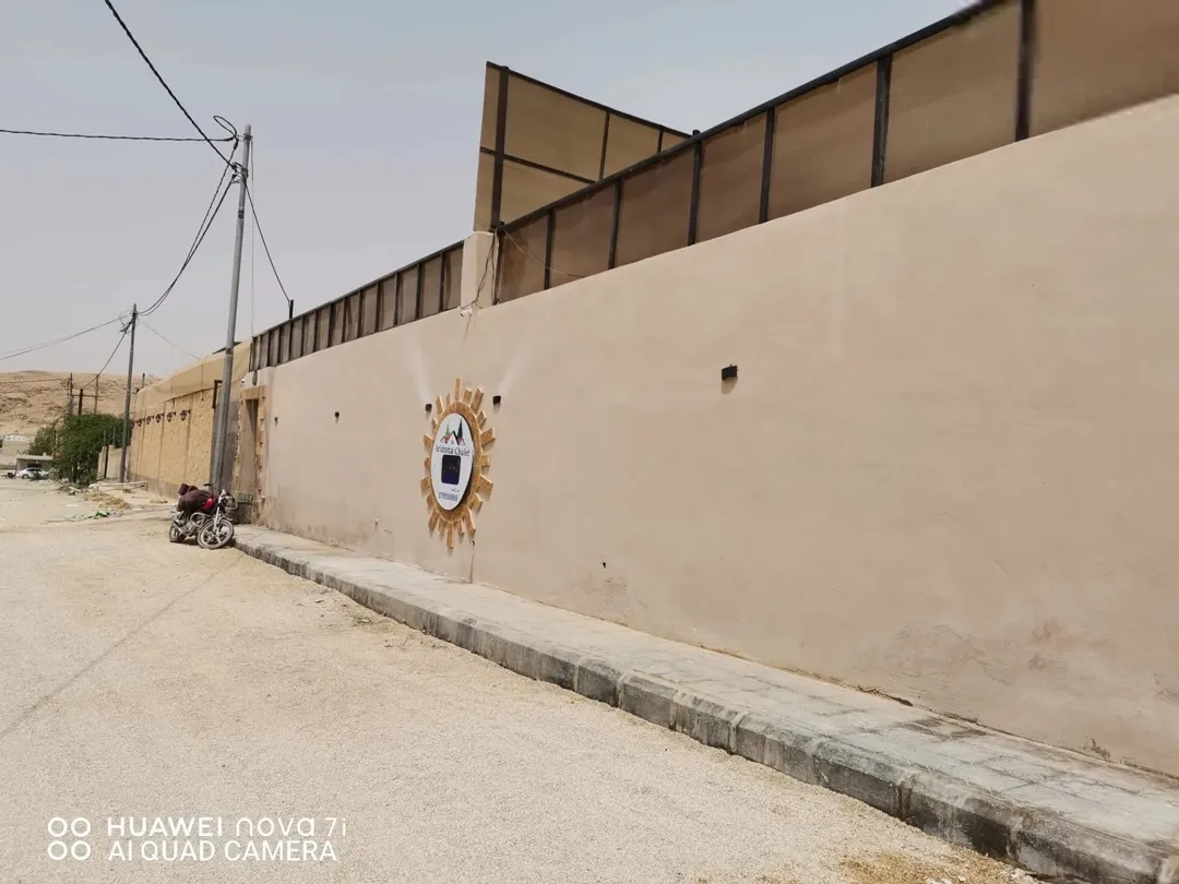 شاليهين فاخرين للبيع في البحر الميت بمسبح مدفأ وخصوصية تامة