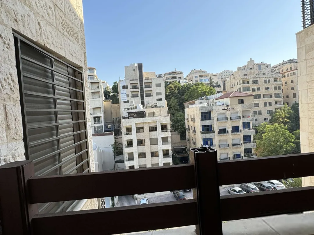 شقق فندقية يومي في عبدون الجنوبي