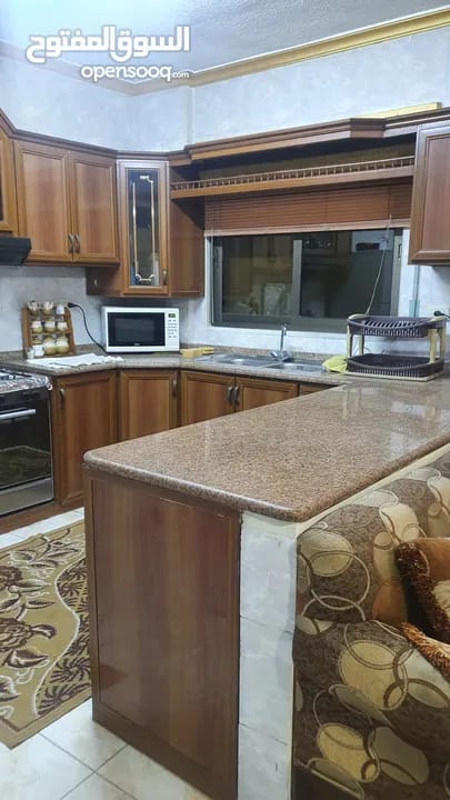 استوديو مفروش يومي في طبربور