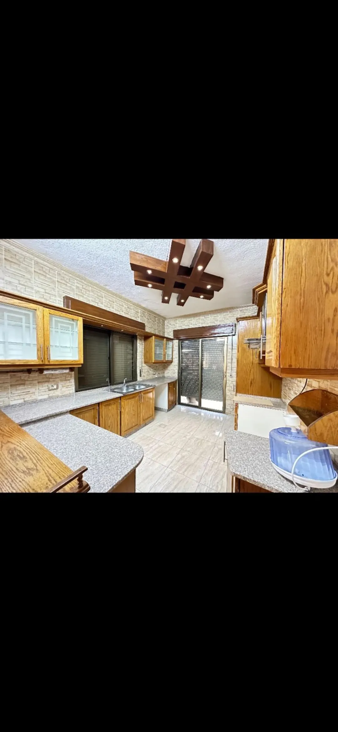 شقة للبيع – طابق ثاني بمواصفات عصرية وتصميم مريح