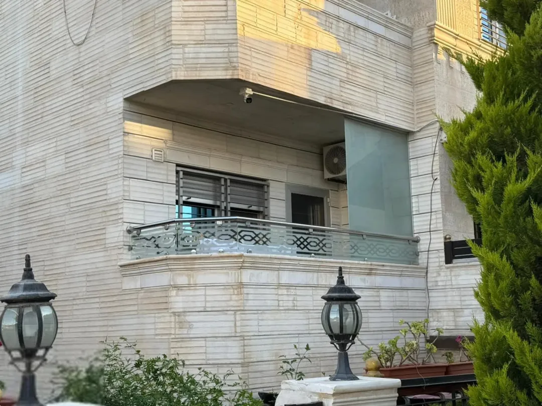 شقة للبيع في طبربور – عمان خلف عريفة مول