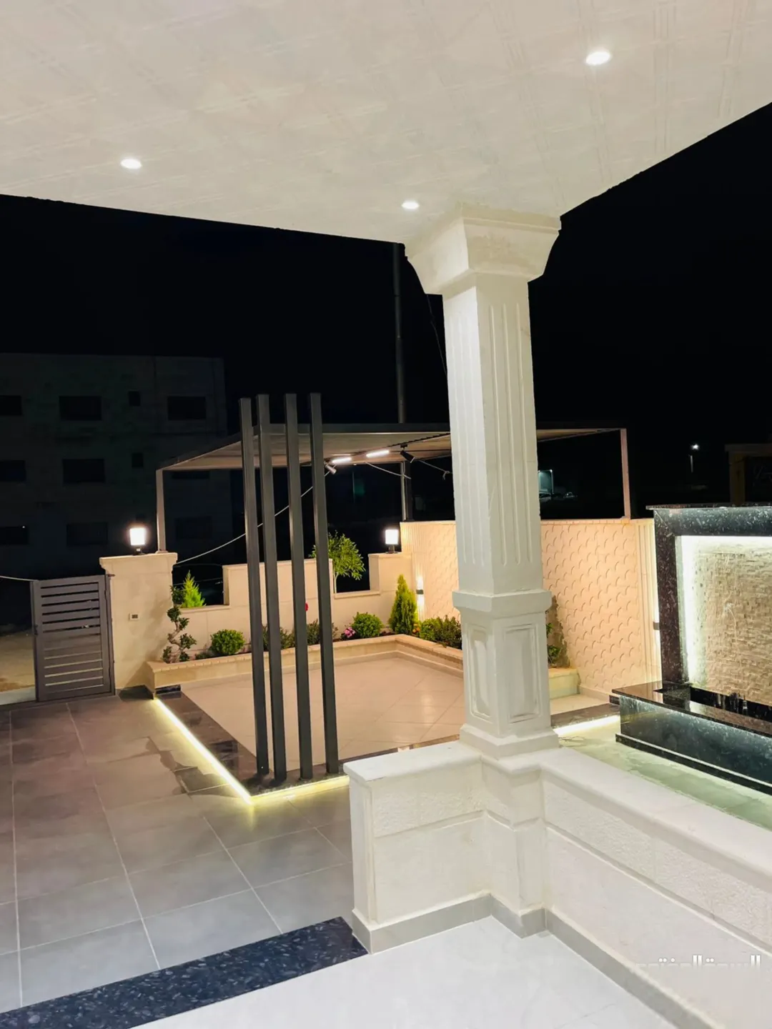 فيلا فاخرة للبيع في مشروع فلل ساهر – إربد، الراهبات الوردية