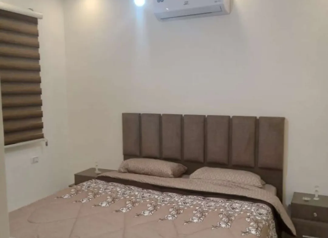 1080