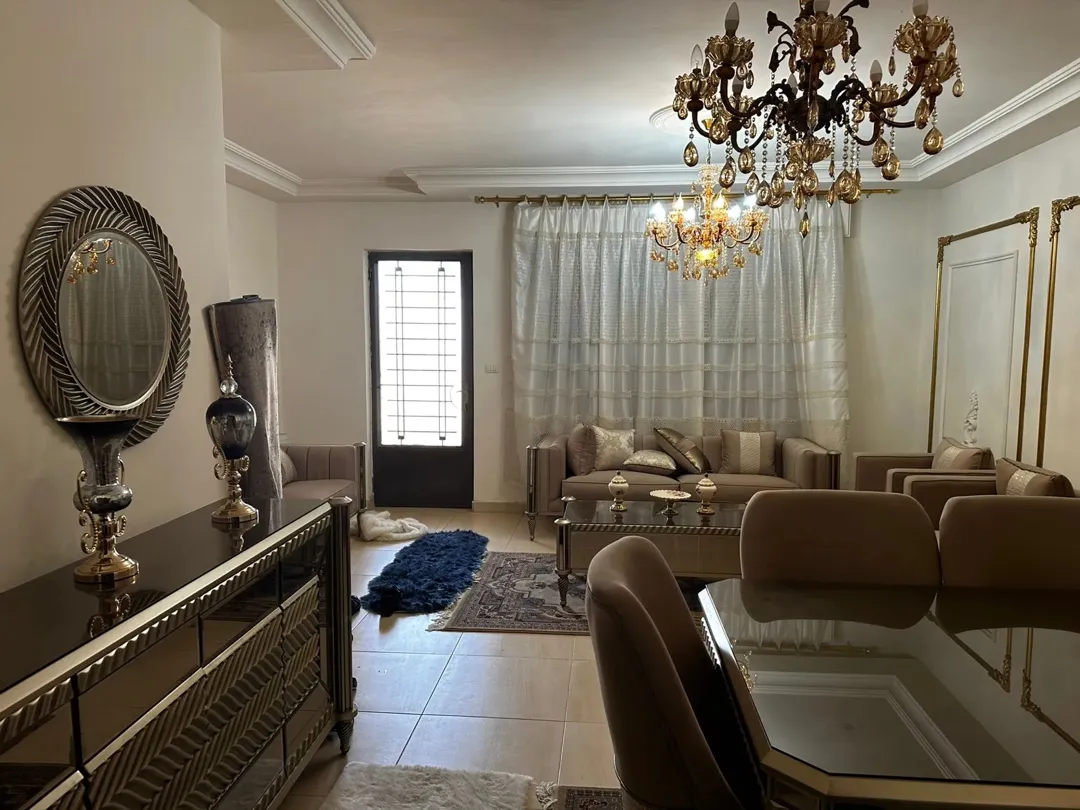 Furnished 4-Bedroom Apartment for Rent in Abu Nseir, 220 m² with Outdoor Terrace, Garden and Panoramic View — صورة 3