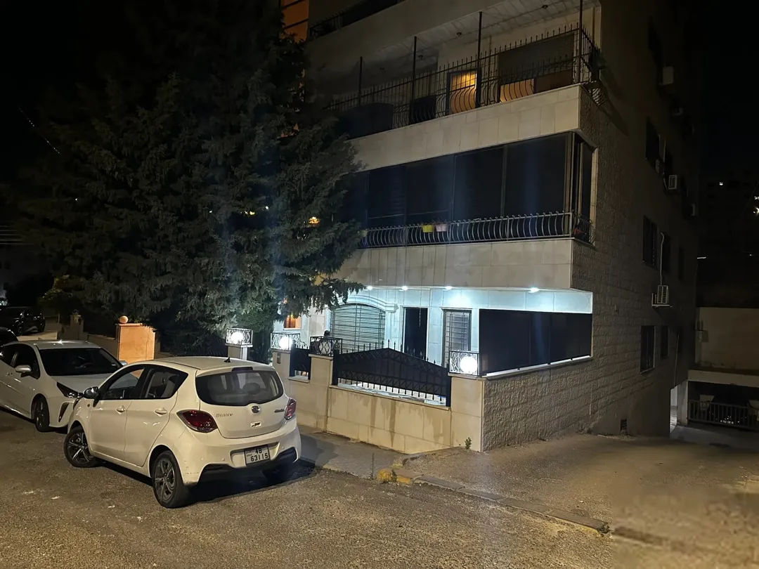 Furnished 4-Bedroom Apartment for Rent in Abu Nseir, 220 m² with Outdoor Terrace, Garden and Panoramic View