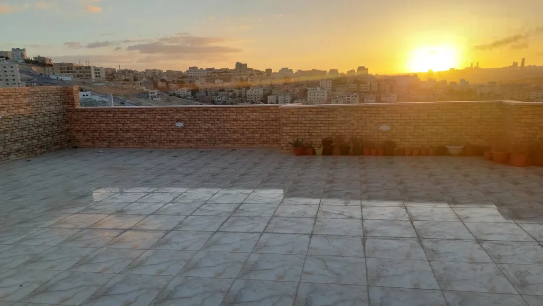 عمارة فاخرة للاستثمار دخل مضمون وإطلالة خلابة