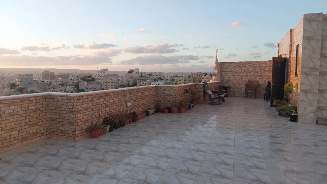 عمارة فاخرة للاستثمار دخل مضمون وإطلالة خلابة
