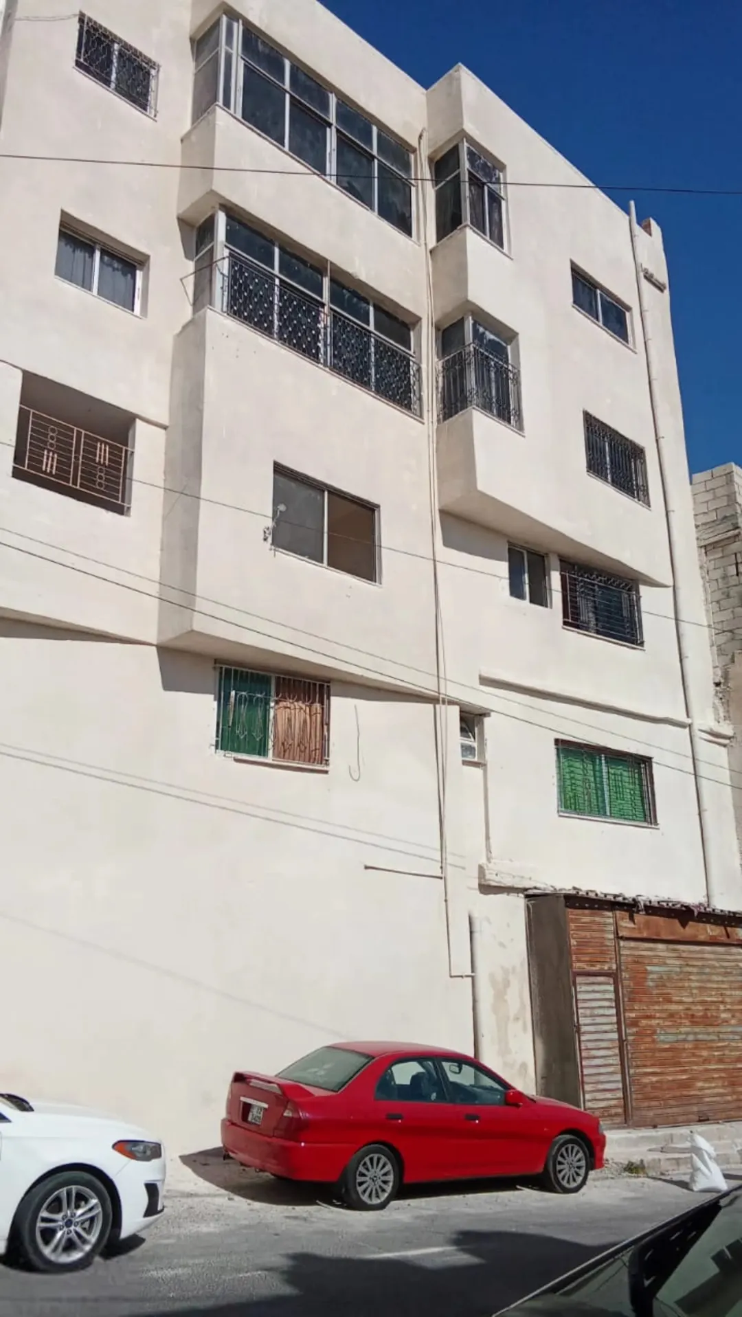 عمارة فاخرة للاستثمار دخل مضمون وإطلالة خلابة