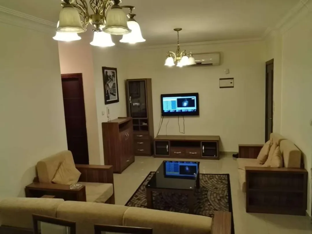 شقة فاخرة مفروشة في قلب الشميساني – عمان الاردن | ID 608944