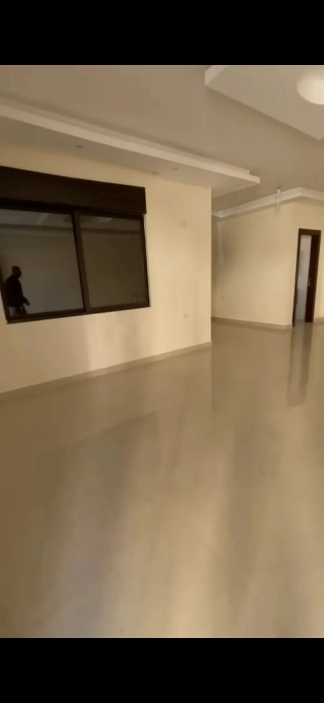 فيلا متلاصقة عدد 2 للبدل او البيع