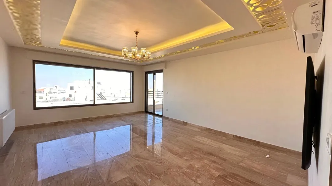 شقه فخمه في الجبيهه/الرشيد 186 متر شبه جديده للبيع مباشره وبسعر مغري