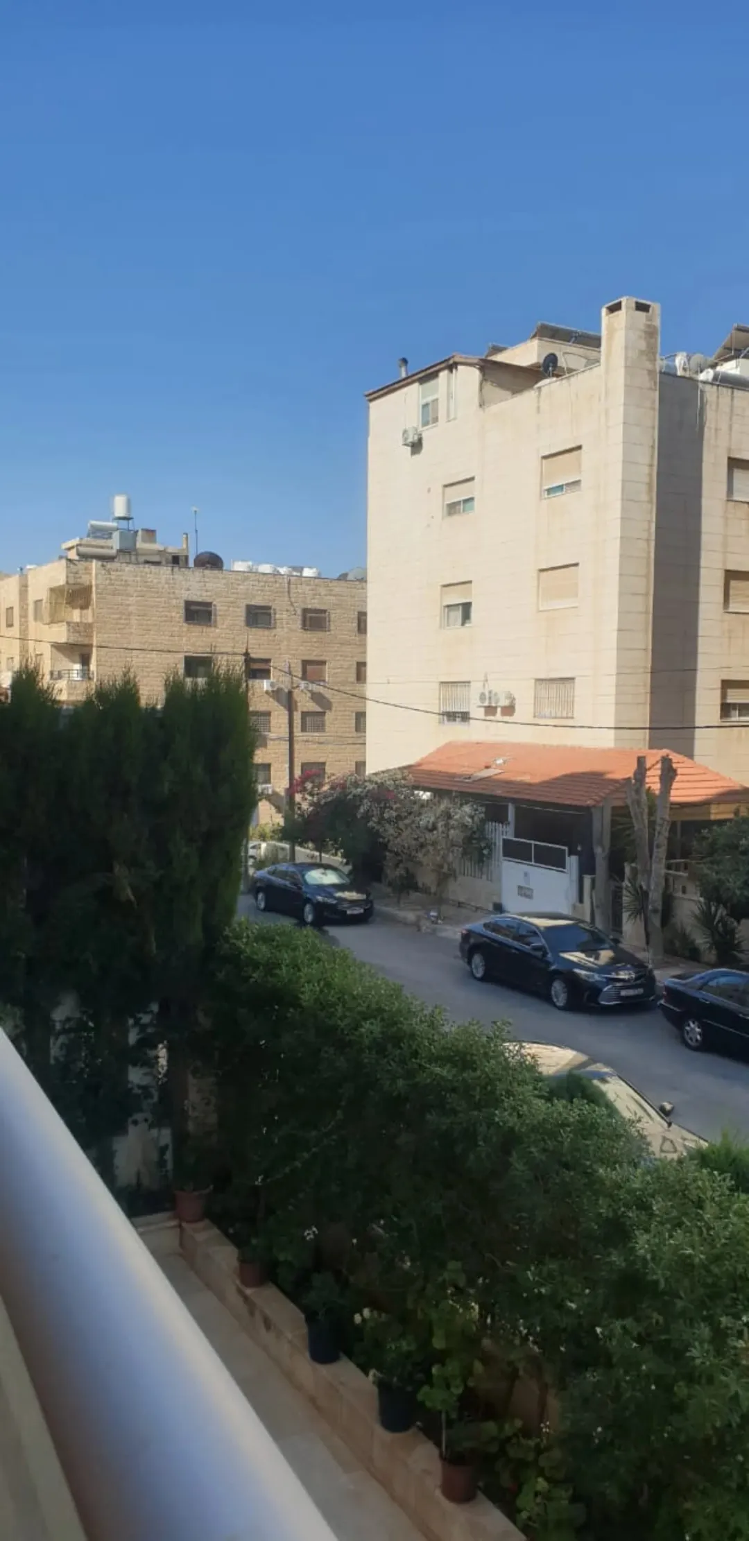 شقة فاخرة للبيع في الشميساني