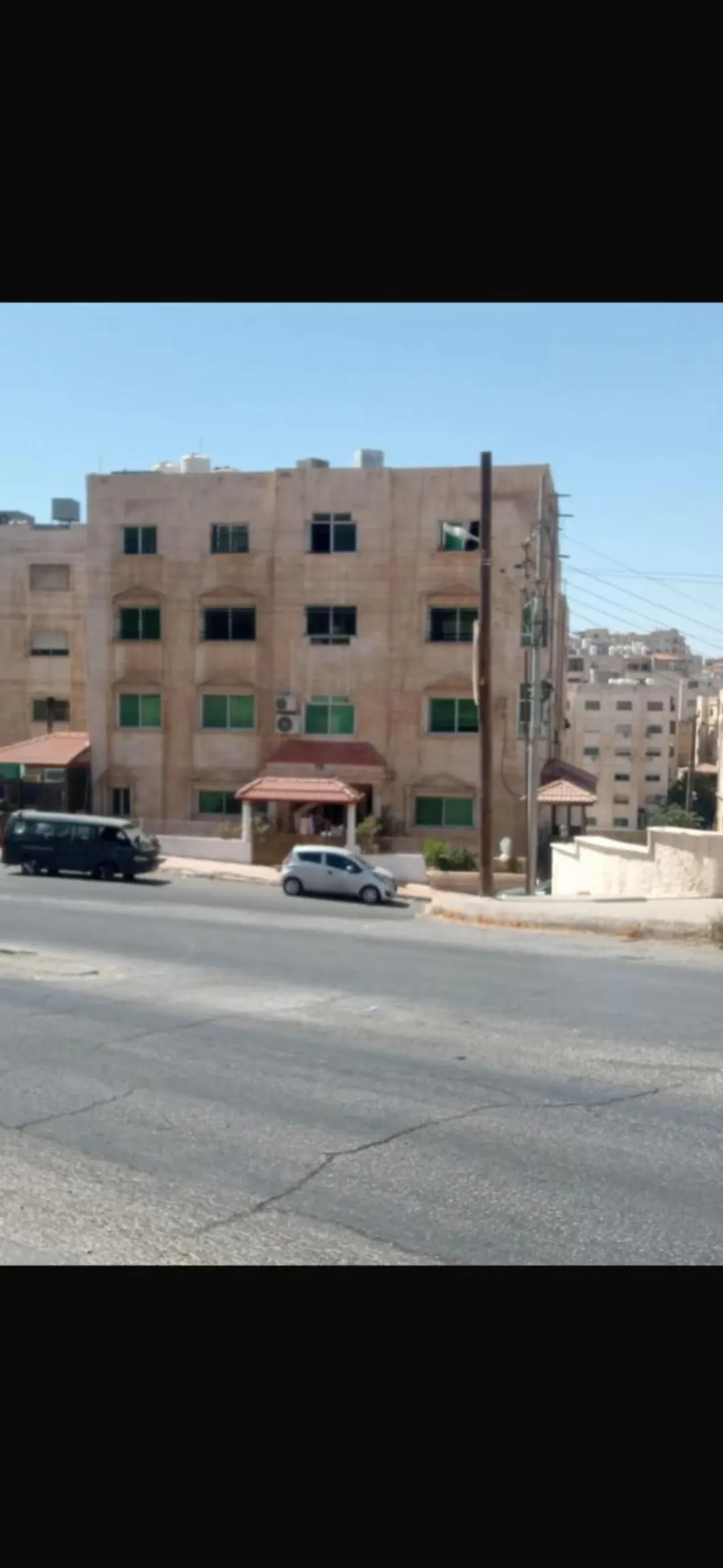 شقة للبيع مساحة 208 متر بجانب شاورما عربي افرنجي الدوار