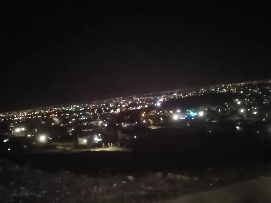 منزل مستقل للبيع الحصن الحي الغربي ذو اطلاله رائعه جدا في منطقة ام الهوى….