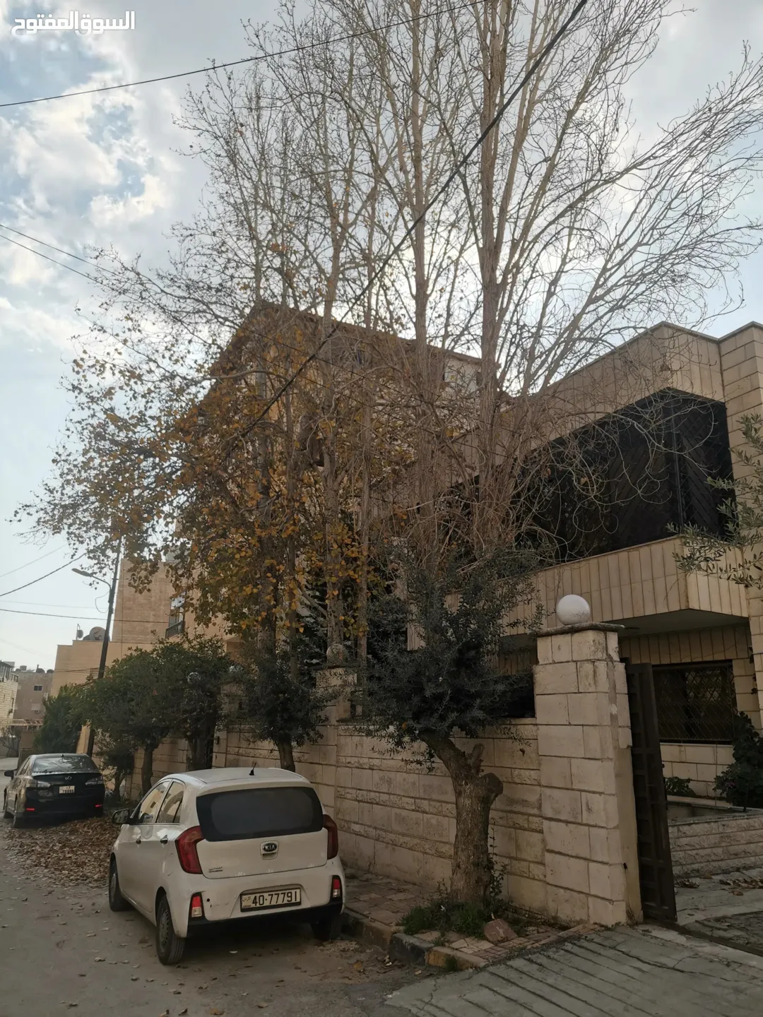 منزل طابقين/مطلوب 15000مقابل رهن العقار لمدة سنة مع اعطاء الفائدة لصاحب الرهن