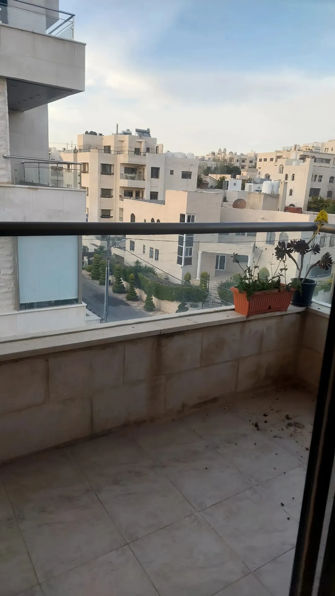 شقة فاخرة للبيع في خلدا العوجانية