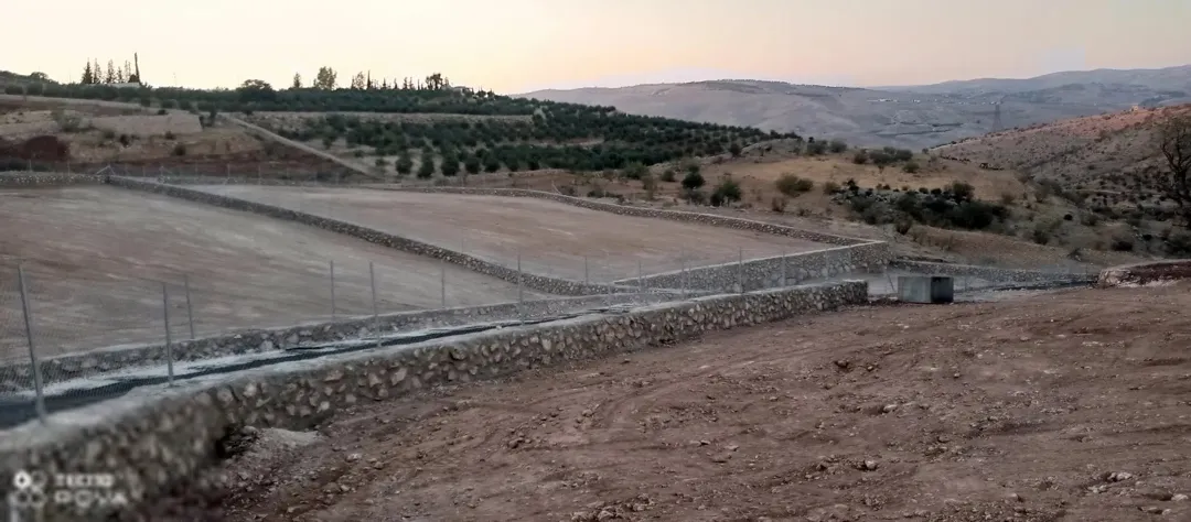 مزرعه للبيع في صروت من القطع المميزة جدا على 3 شوارع