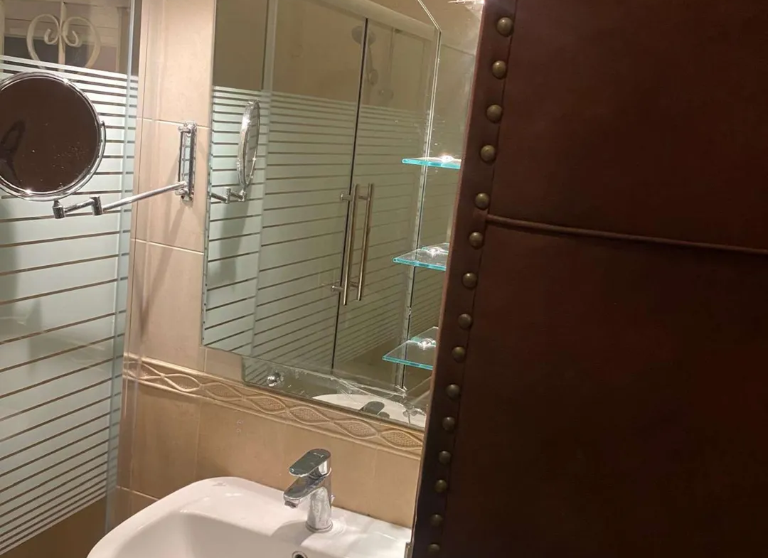 1080