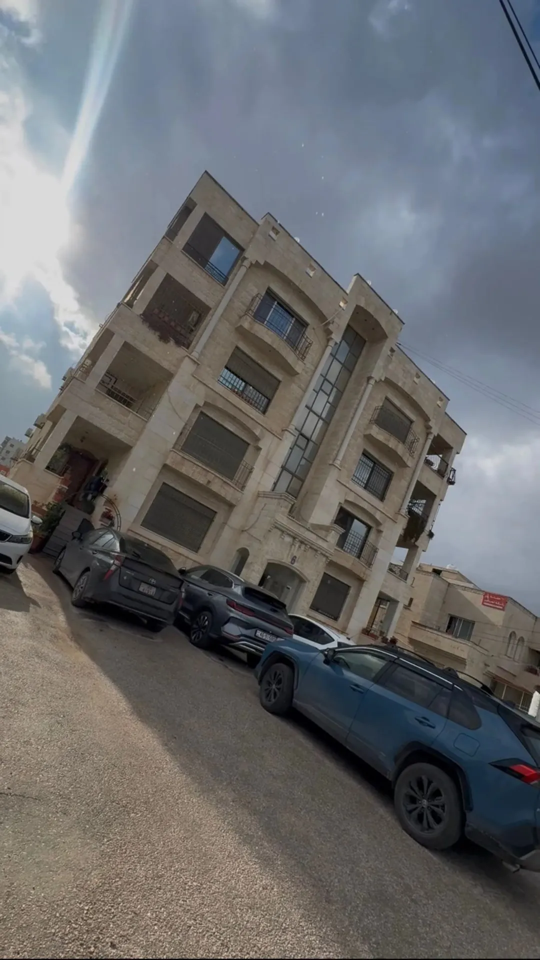 شقة للبيع بسعر مغري دفعة أولى مع أقساط أو كاش