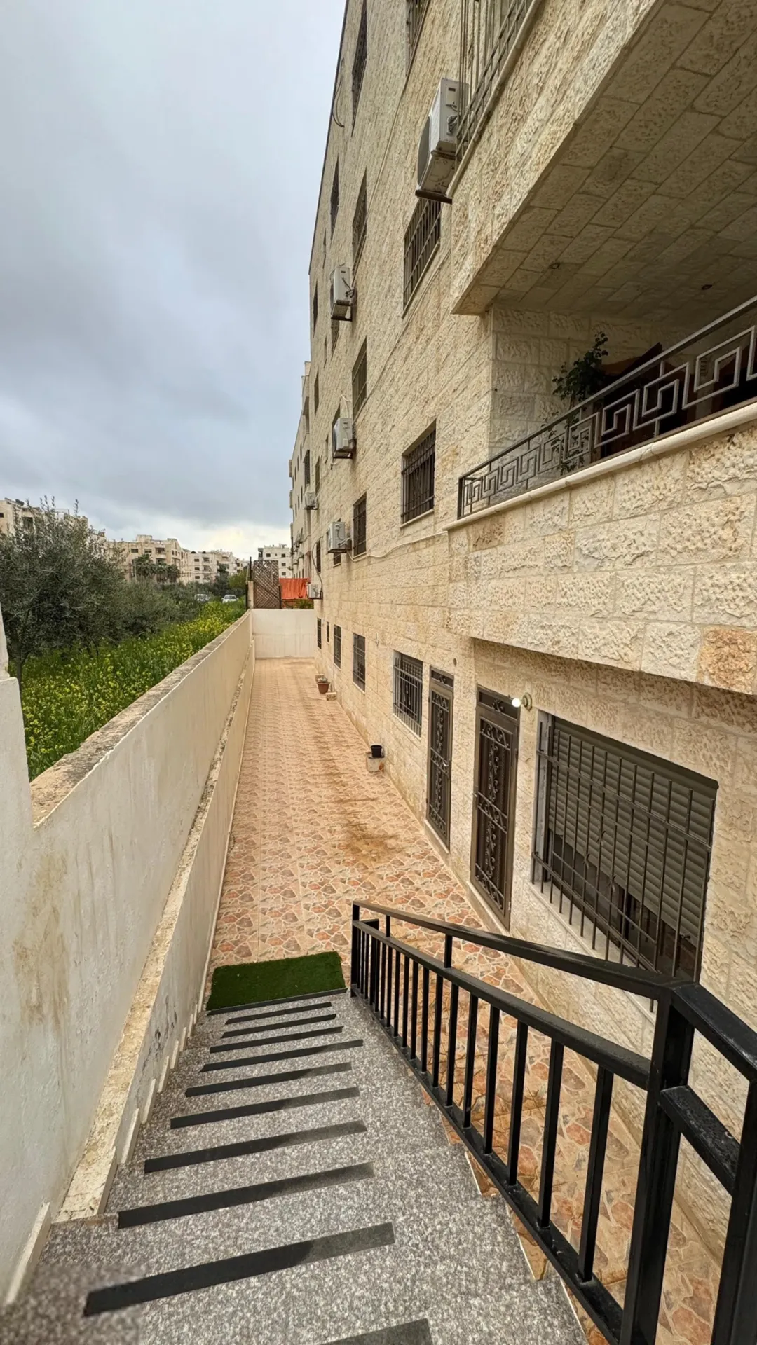 شقة للبيع بسعر مغري دفعة أولى مع أقساط أو كاش