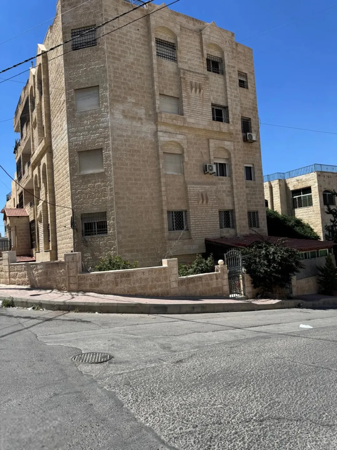 شقة مميزة للبيع في أم نوارة – خلف مسجد التابعين