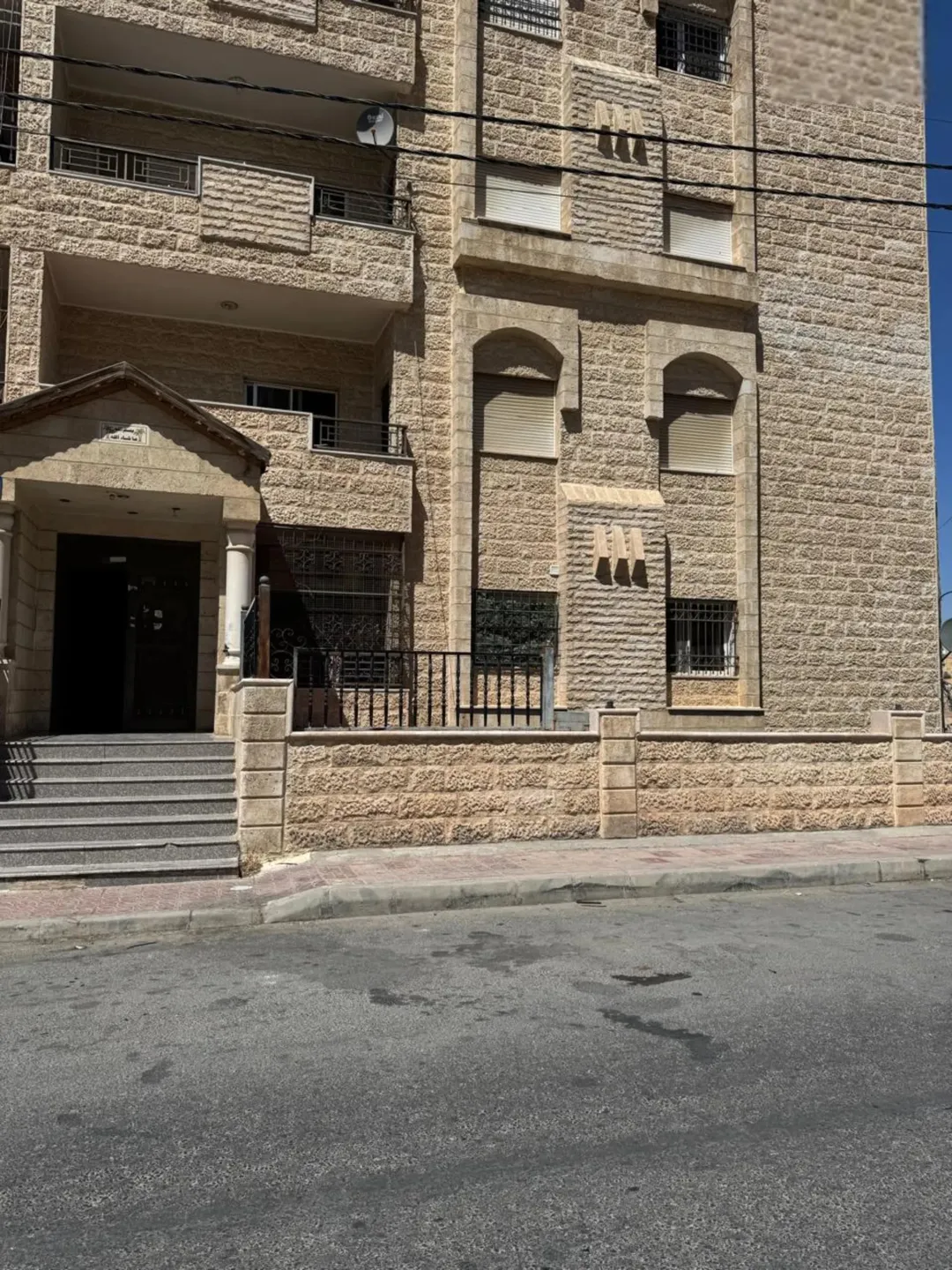 شقة مميزة للبيع في أم نوارة – خلف مسجد التابعين