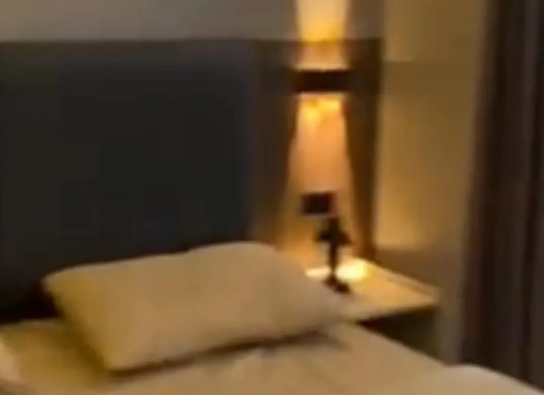1080