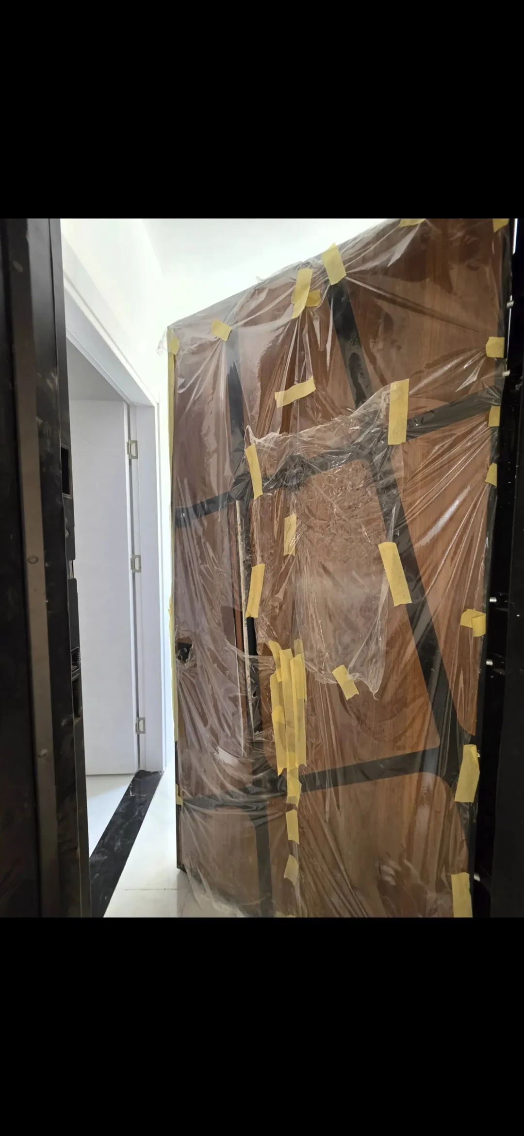 شقة للبيع في العقبة – المنطقة التاسعة بناء جديد وتشطيبات سوبر ديلوكس