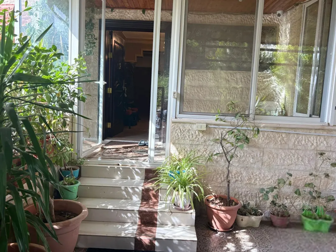 شقة أرضية مفروشة للبيع في مرج الحمام – إسكان عاليا