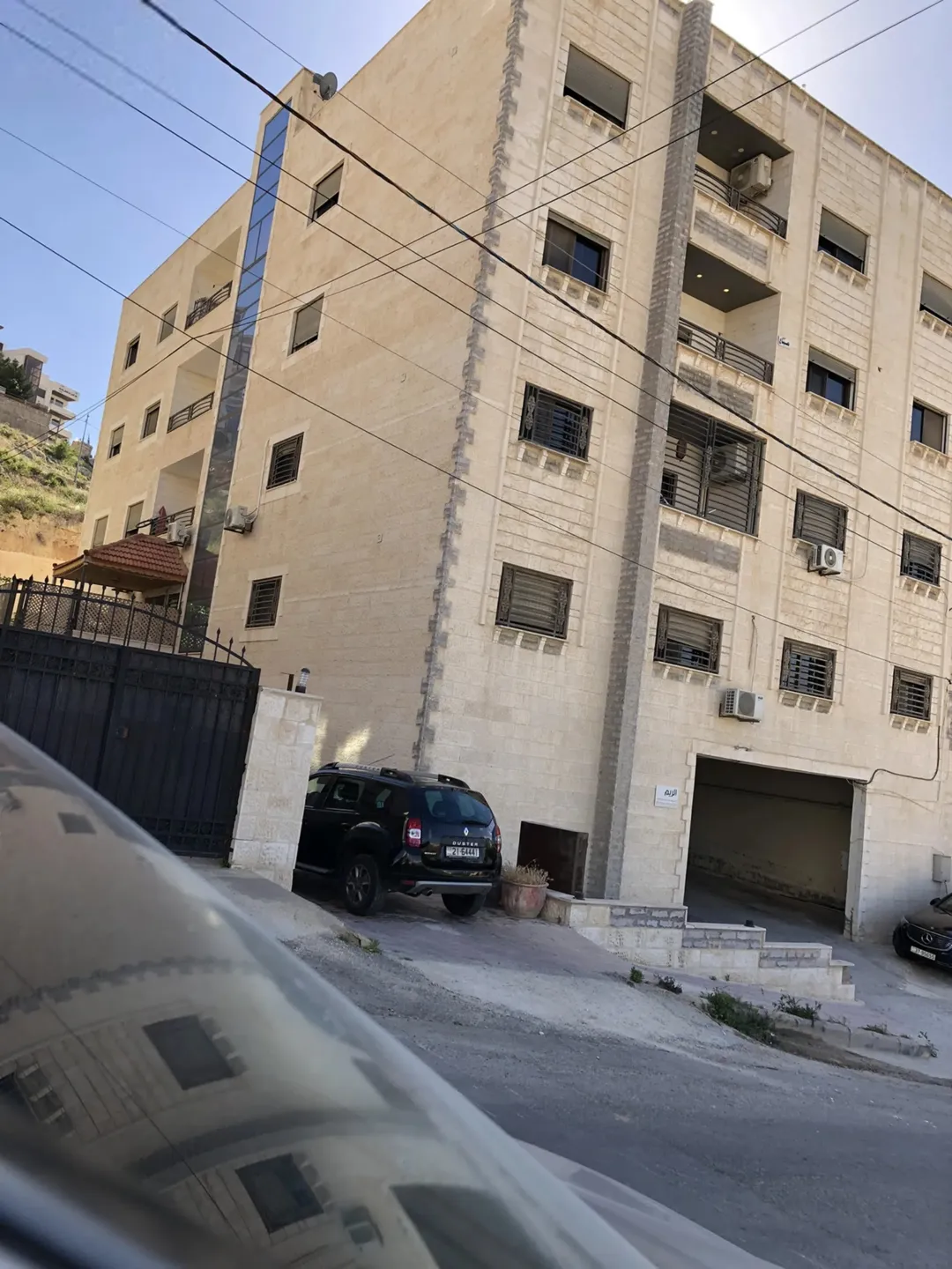 شقة للبيع في ضاحية الرشيد – الجبيهة بمساحة 150 متر مربع